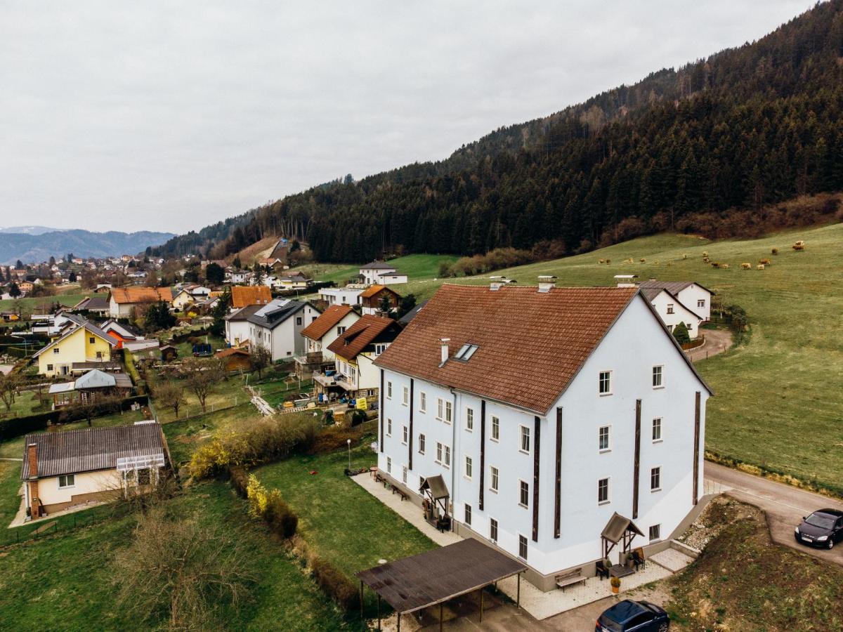 Sofia Apartment & Zimmer Sillweg Naehe Rebull Ring Fohnsdorf Exteriér fotografie